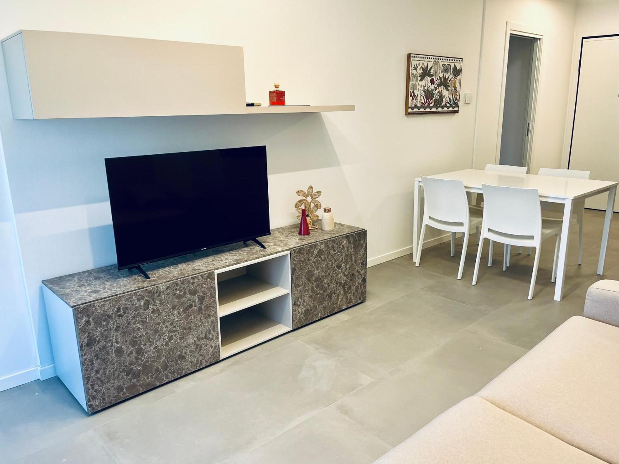 Kristall Lago Residence Ντεζεντσάνο ντελ Γκάρντα Εξωτερικό φωτογραφία